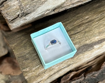 Lightning Ridge Opal Ring Sterling Silver-  Size 6 - Dark Blue Opal NO1060