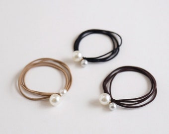 Pearl hair tie elastic band 2 pieces/ Rubber Band Girls Ponytail Holder