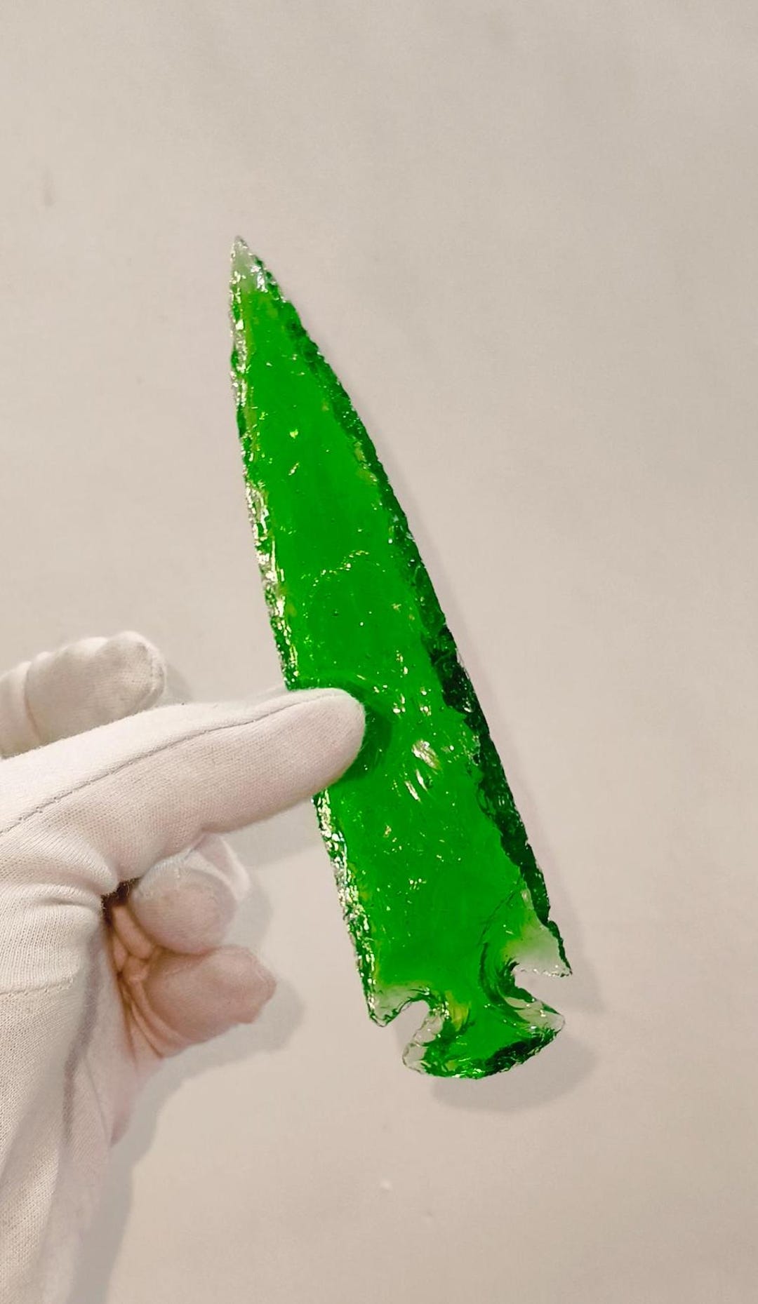 Green Obsidian Arrowhead: 1-6