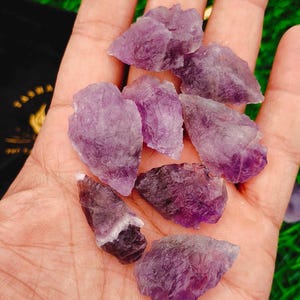 Natural Amethyst Arrowhead Spearhead, size 1&quot;inch, Purple Amethyst Spearhead, Natural Stone Arrowhead Handmade.