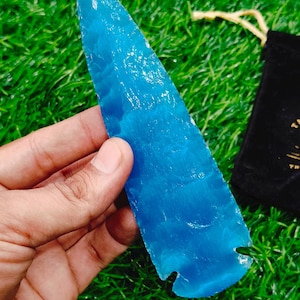 Hand Carved Turquoise Glass Arrowhead: Selenite Crystal Blade 6&quot;