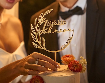Mr and Mrs Wedding Cake Topper, Gold Cake Topper wedding, Custom Cake topper, Rustic Wedding Cake Topper, Personalized Birthday Cake toppers