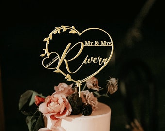 Topper de pastel de boda personalizado con corazón, topper de pastel de guión de parejas personalizado para bodas, topper de pastel rústico, toppers de pastel de aniversario