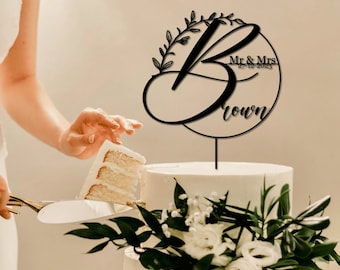 Mr et Mme Wedding Cake Topper, noir de gâteau de mariage, de gâteau personnalisé, de gâteau de mariage rustique, de gâteau d'anniversaire personnalisé