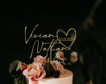 Personalisierter Hochzeitstortenaufsatz mit Herz, personalisierter Tortenaufsatz für Paare mit Schriftzug für Hochzeiten, rustikaler Tortenaufsatz, Jubiläums-Kuchenaufsatz