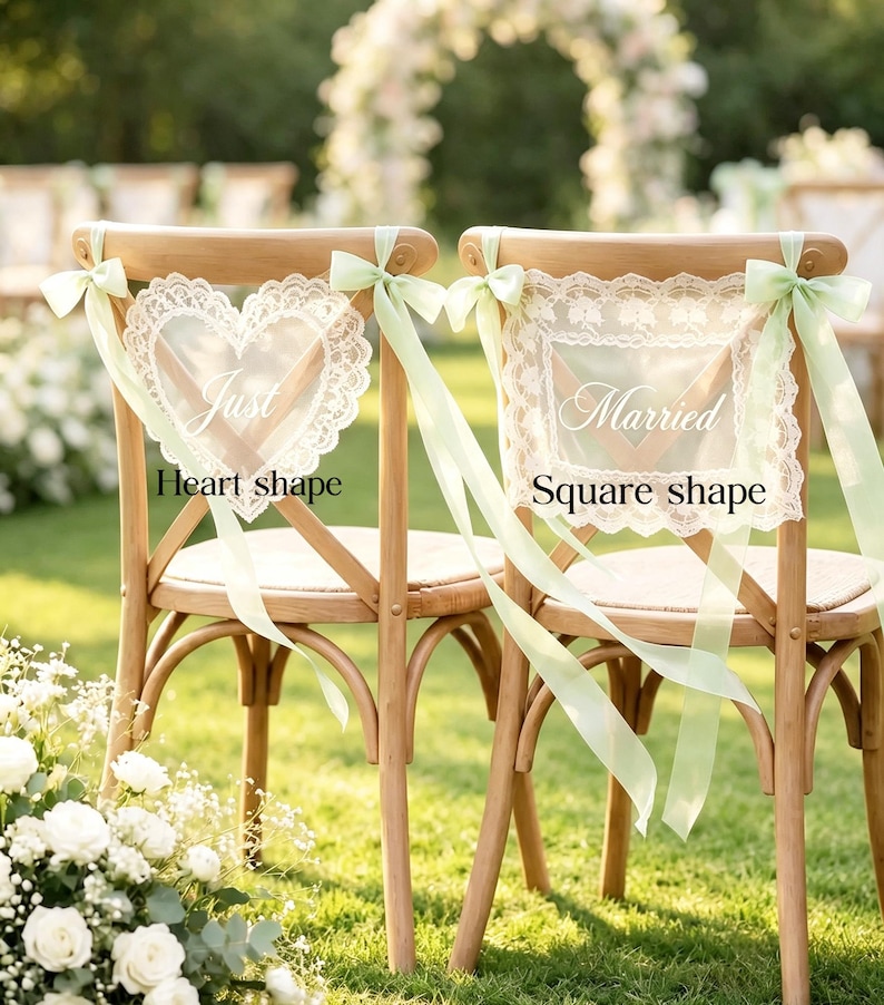 Gepersonaliseerde kanten stoelstrik met 'Just Married'-opdruk | Stoelbanner voor bruid en bruidegroom op maat, boho schuurdecoratie voor bruiloftsstoelen, accessoire voor trouwfoto's afbeelding 2