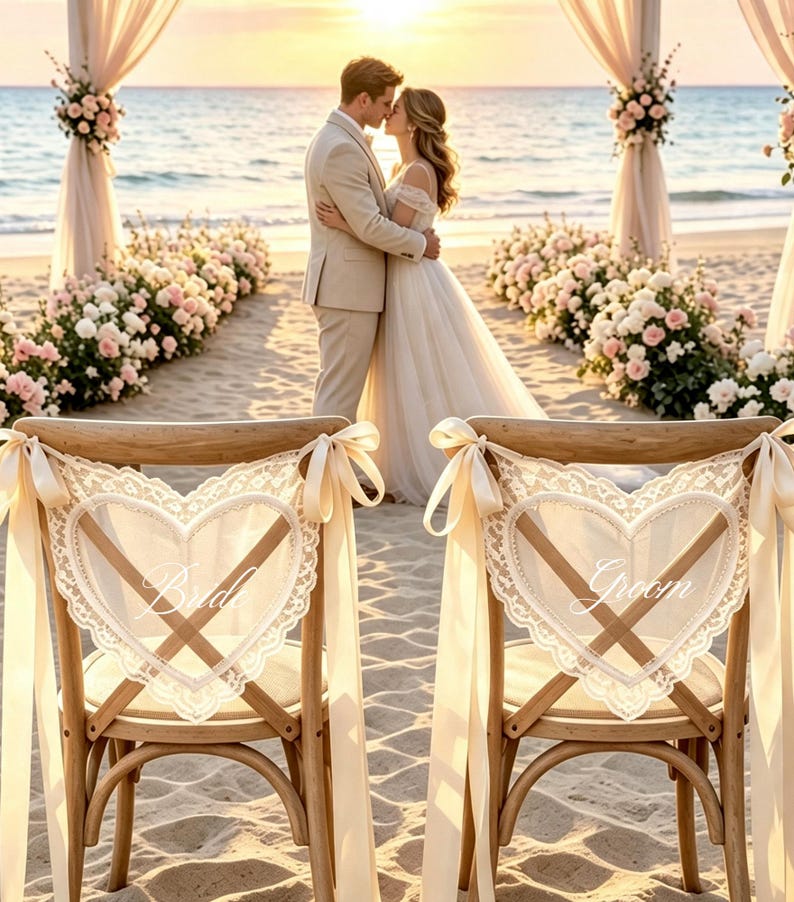 Gepersonaliseerde kanten stoelstrik met 'Just Married'-opdruk | Stoelbanner voor bruid en bruidegroom op maat, boho schuurdecoratie voor bruiloftsstoelen, accessoire voor trouwfoto's afbeelding 9