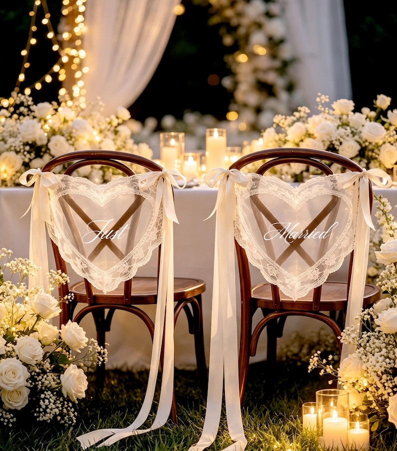 Gepersonaliseerde kanten stoelstrik met 'Just Married'-opdruk | Stoelbanner voor bruid en bruidegroom op maat, boho schuurdecoratie voor bruiloftsstoelen, accessoire voor trouwfoto's afbeelding 19