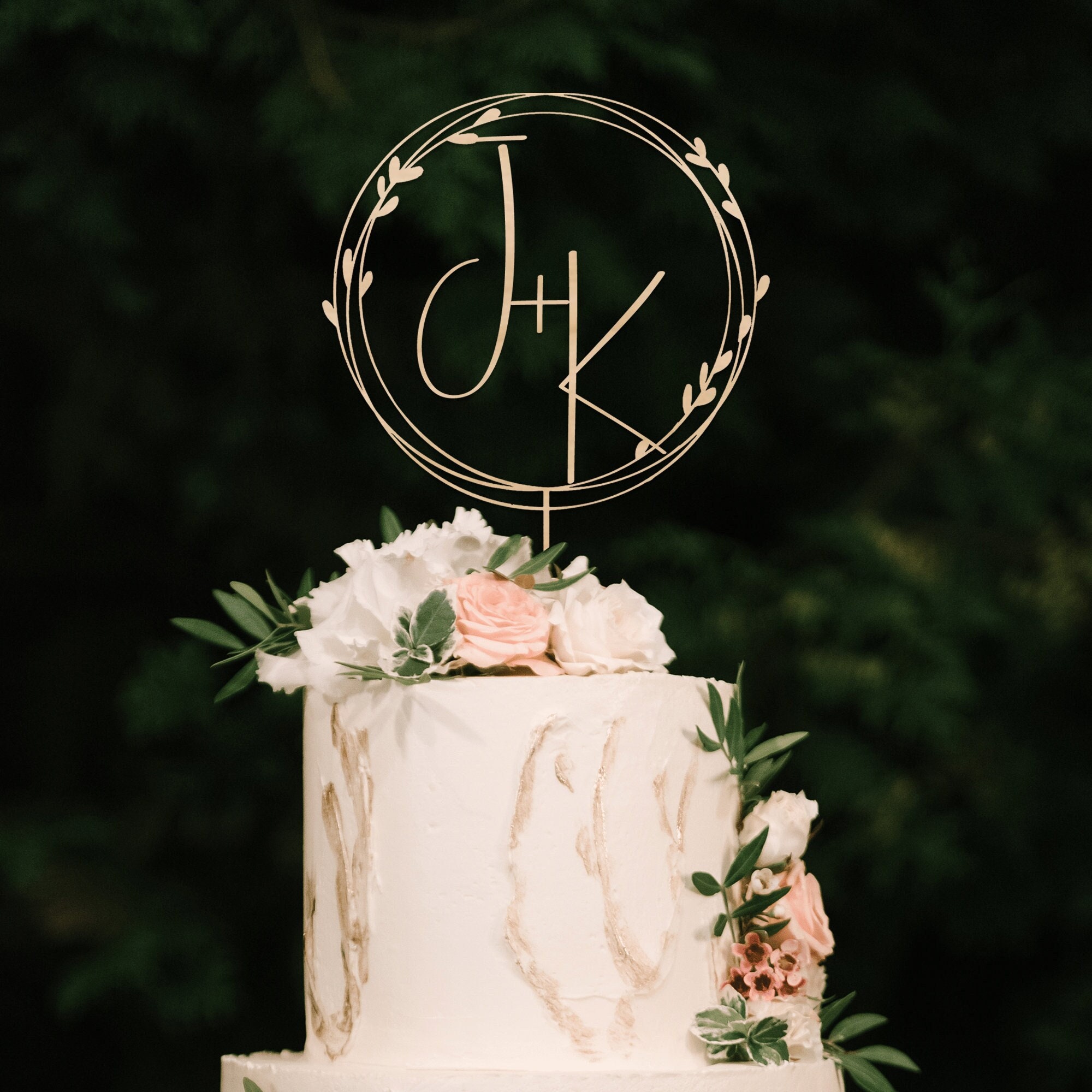 Personalized Wedding Cake Topper, Custom Couples Script Cake Topper for Weddings, Rustic cake topper, Anniversary Cake toppers,Wedding Decor