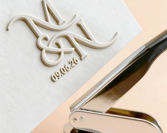 Carimbo de metal personalizado com monograma para casamento - Carimbo de metal com monograma inicial para casamento, artigos de papelaria para casamento, carimbo para envelope de casamento, carimbo com logotipo