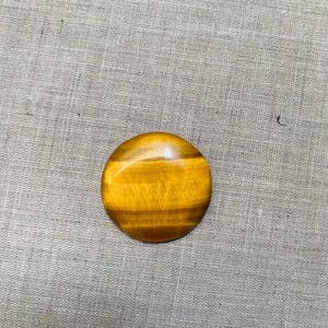 Natural, Tiger eye, Handmade, Gemstone , Cbhochon,Shape Ruond ,33m 33 m 6 m ,Carat  50,