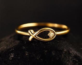 14K Gold Moissanite Ichthys Fish Ring: Christian Symbol Jewelry