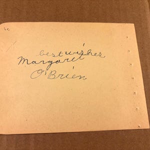 Margaret O'Brien Very Rare Very Early Autographed Page Signed As Child Star From 1940s