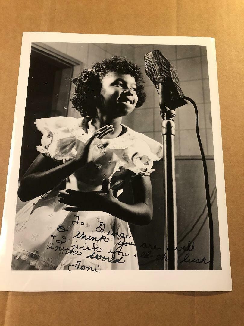 Toni Harper Extremely Rare Early Autographed 8/10 40s Black Child Star Singer