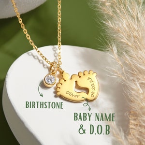 Cadeau de fausse couche pour maman, collier d'empreinte de main de bébé, collier de douche de bébé avec carte, nom de bébé pour maman, nouvelle pierre de naissance initiale de cadeau de maman