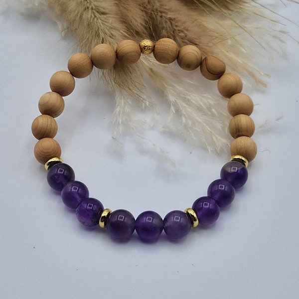 Amethyst Aromatherapie Armband gold mit einer Affirmationskarte