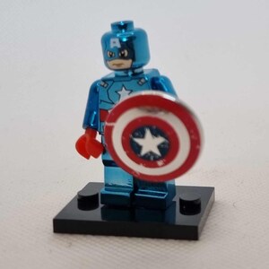Chrome Superhero , Villain Minifigure Set – Spider-Man, Captain America, Vision & Darth Vader Collectible Figure image 3