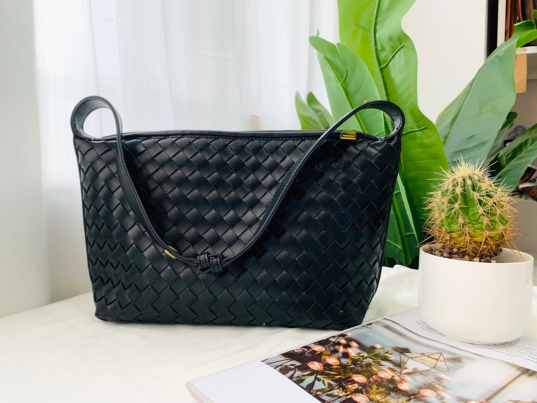 Leather Woven Shoulder Bag, Women Woven Hand Bag, Travel Bag Shopping Bag, Daily Bag for Lady ...