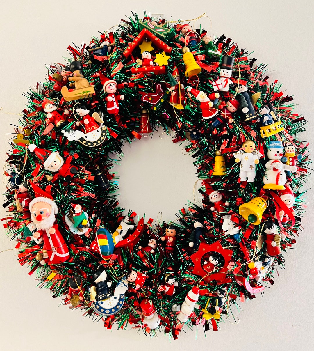 Vintage Wood Ornament Covered Tinsel Garland Christmas Wreath 15 Kitsch