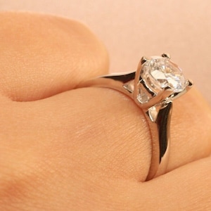 1ct Round Cut Moissanite Ring 14k White gold Finish GRA Certificate