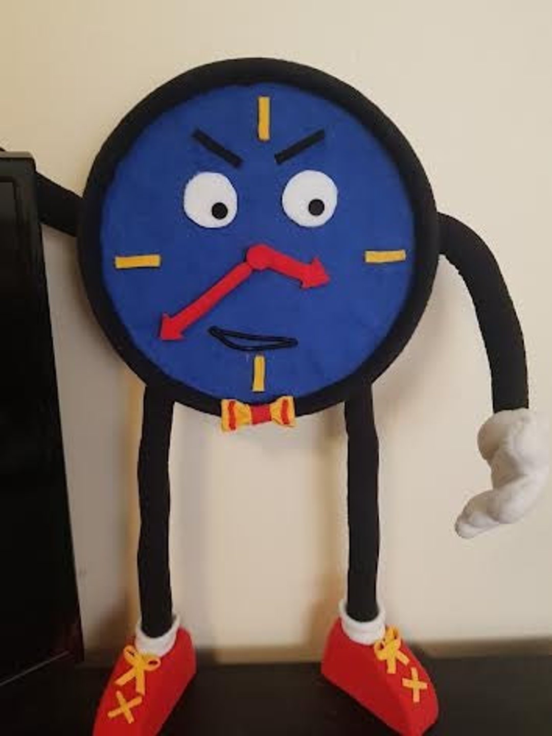 Tony the Clock DHMIS Etsy