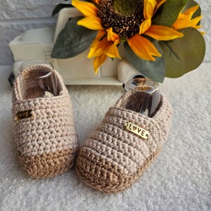 Zapatos De Bebé De Ganchillo Zapatos De Bebe ReciénNacido Regalos Para Mamás Baby Showers Regalo Postparto Zapatos De 0 a 6 Meses Bild 3