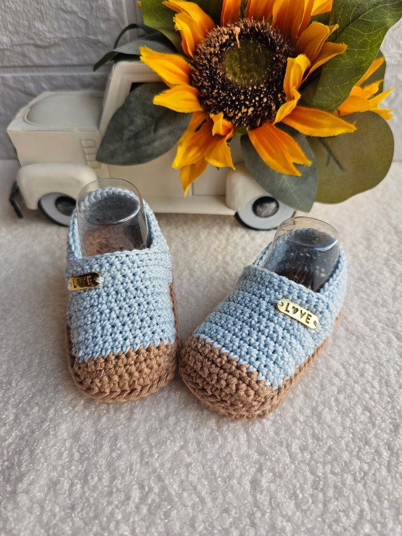 Crochet Baby Shoes Newborn Baby Shoes Gifts for Moms Baby Showers Postpartum Gift Shoes from 0 to 6 Months image 1