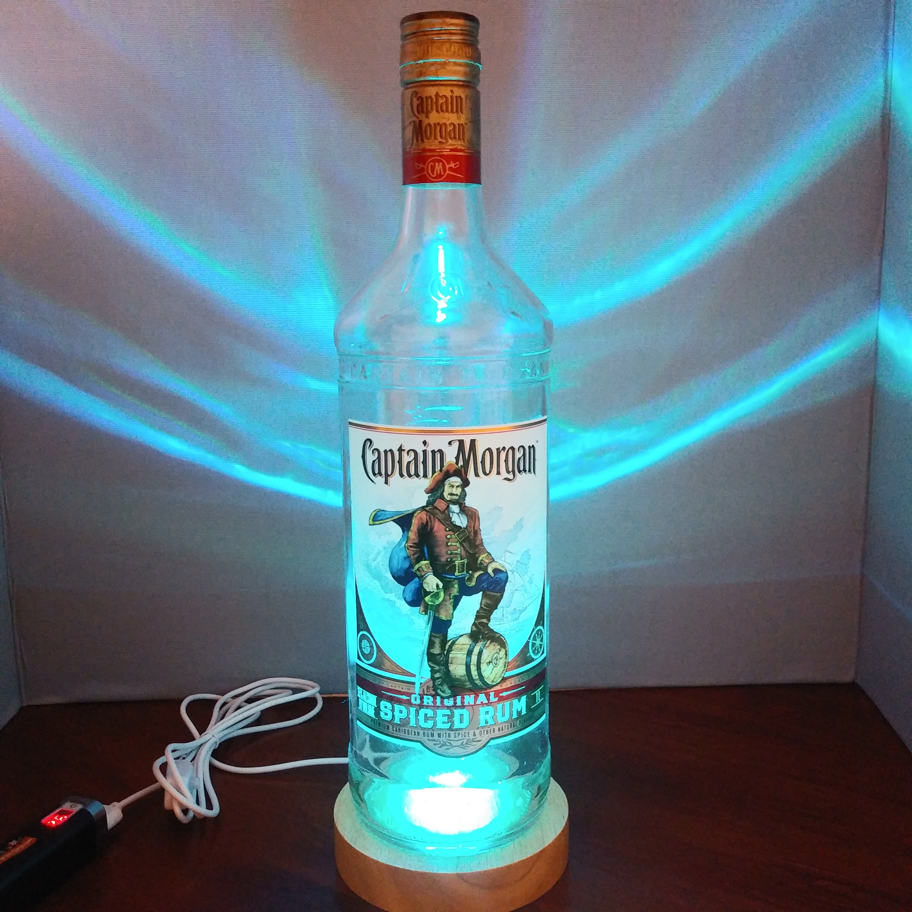 Captain MORGAN RUM , LED Light Bottle , Only 1 Botella De Run