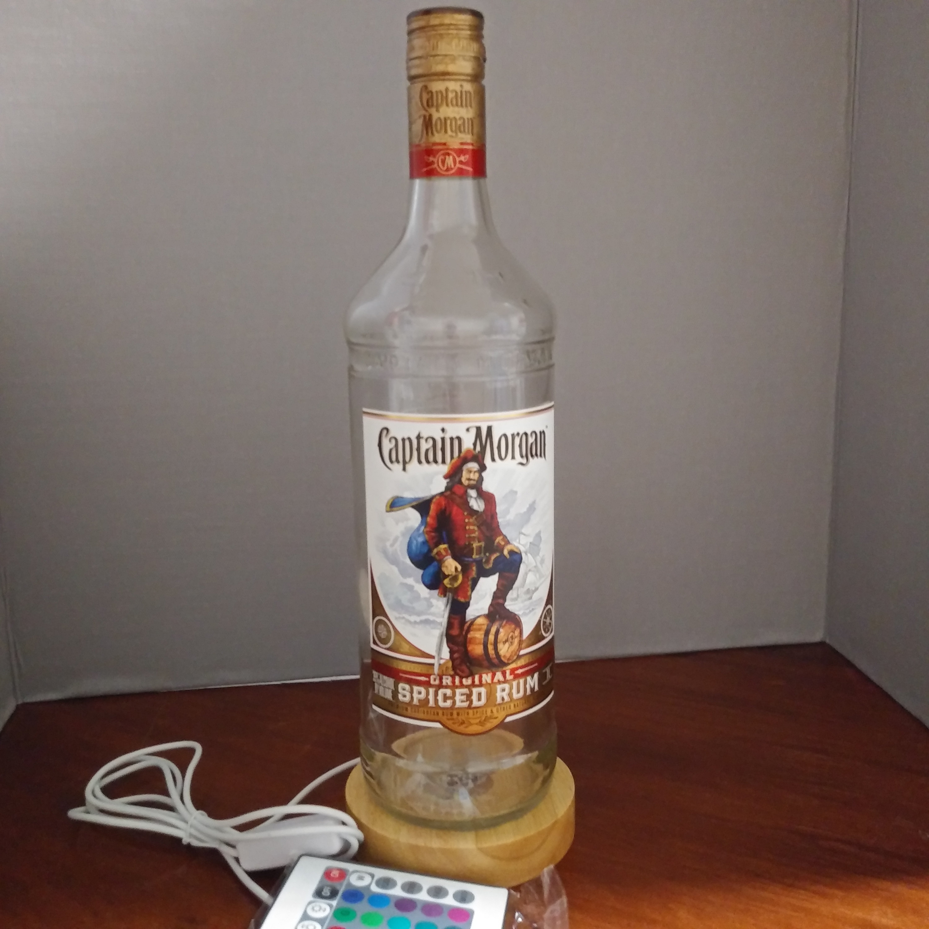 Captain MORGAN RUM , LED Light Bottle , Only 1 Botella De Run