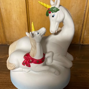 Music Box Mama and Baby Unicorn