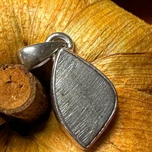 Natural Muonionalusta Meteorite Sweden 925 Solid Sterling Silver Pendant 20mm