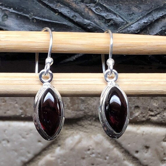 Nuovi orecchini classici con opale naturale, dimensioni 6x8 mm