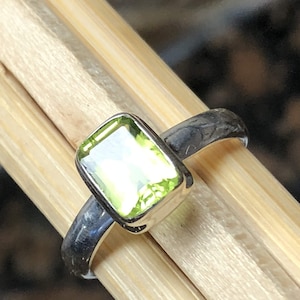 Natural 1ct Green Peridot 925 Solid Sterling Silver Engagement Ring Size 7, 8, 8.5, 10