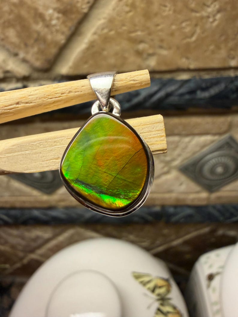Natural Canadian Ammolite Pendant Xtremegems Natural Genuine