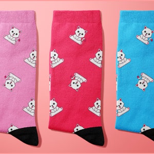 Entzückende KATZE KITTEN Socken von Styling Socks, Haustiersocken, Haustierbesitzer, Katzenliebhaber, süße Socken, lustige Socken, Geschenk für sie