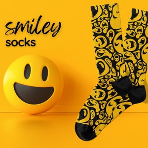 Smiley Face Emoji Socks - Funny and Cute Gift for Him - Happy Socks