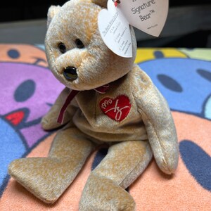 1999 Signature Bear beanie baby