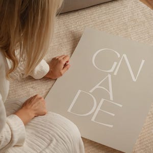 Gnade | Christliches Poster | Wanddeko | Bibelvers | Deutsch | minimalistisch | Wandposter | A4 & A3 | Geschenk Bild 5