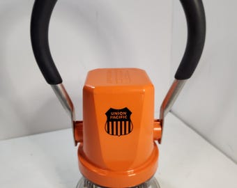 アメリカ サザン・パシフィック鉄道 ランタン　雑貨 Vintage 100th Year Orange Union Pacific Lantern Star Railroad Lamp