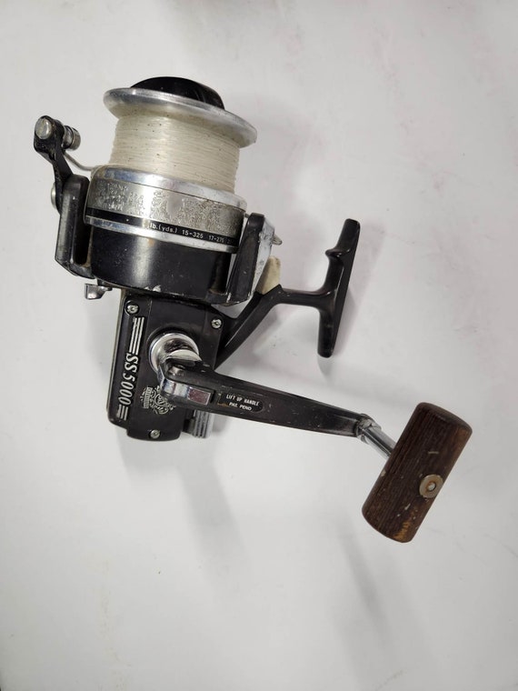 Vintage Daiwa SS5000 Spinning Reel Fishing Japan Angler Outdoors