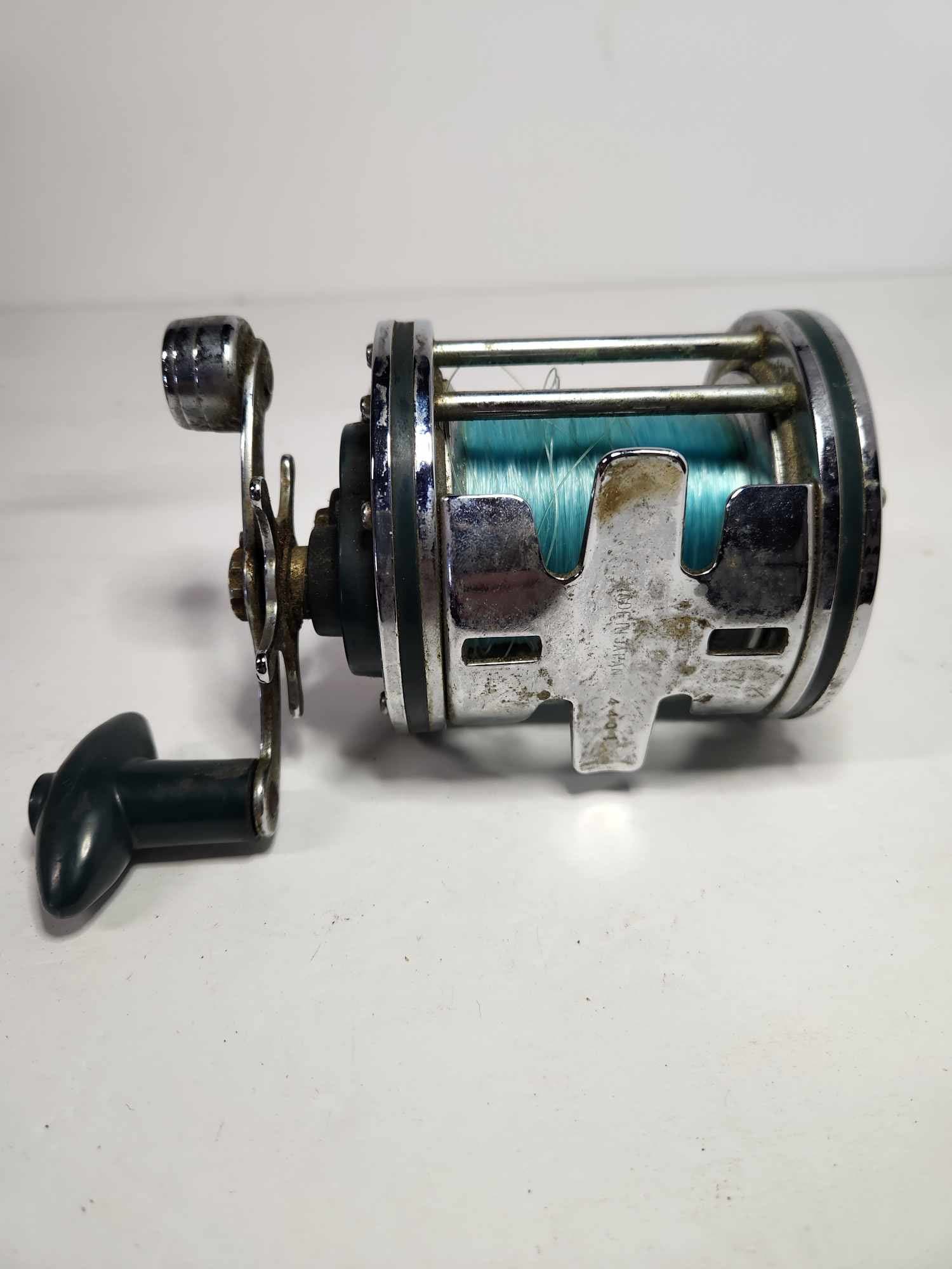 Heddon 421 Saltwater & Trolling Fishing Reel Bait Casting Japan