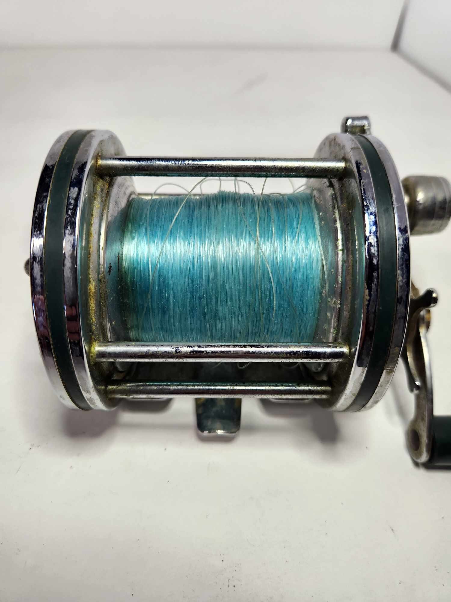 Heddon 421 Saltwater & Trolling Fishing Reel Bait Casting Japan