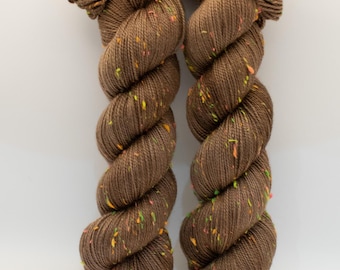 Hand Dyed Yarn / "Coffee Confetti"/ Fingering sock weight-4 Ply-437 yards-400 meters-Neon Tweed Nep Latah Valley Fiber Co Yarn