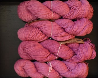 Pretty Pink ~ Superwash Merino Wool 4ply DK 246yards 100g Naturally dyed with botanical materials.