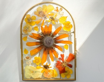 Pressed flower frame 23