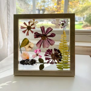 Pressed flower frame 21