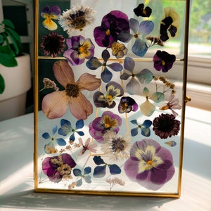 Pressed flower frame 13
