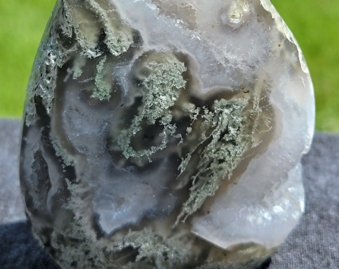 Moss Agate Crystal Drop/Mountain
