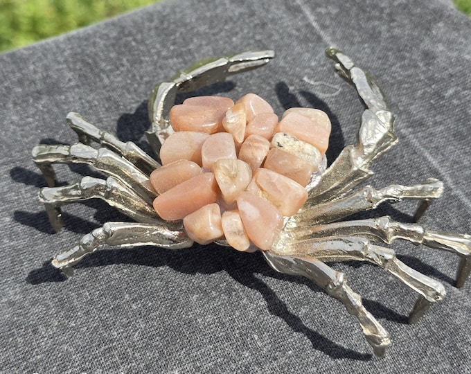 Peach Moonstone Crystal Chip Crab