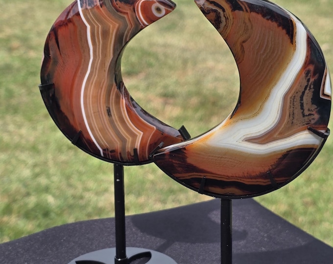 Sardonyx Agate Crystal Moon Carvings